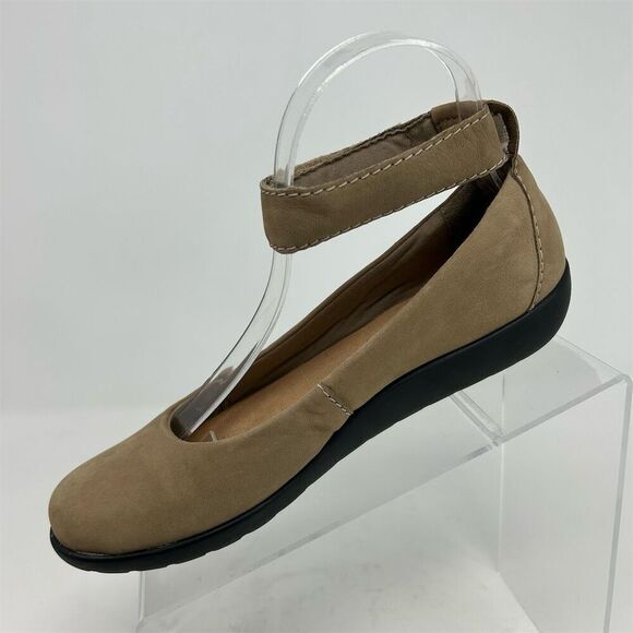 Clarks Women's Beige Leather Ankle Strap Flats Size 6.5W Casual Shoes Round Toe - Picture 3 of 11